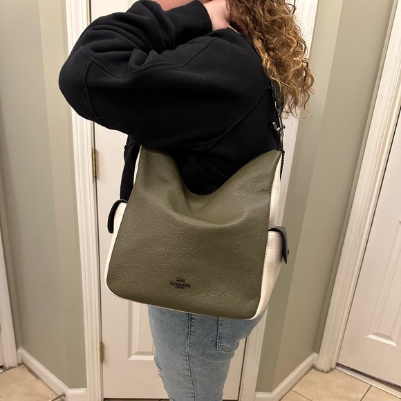 Coach Purse - Picture 12 of 12